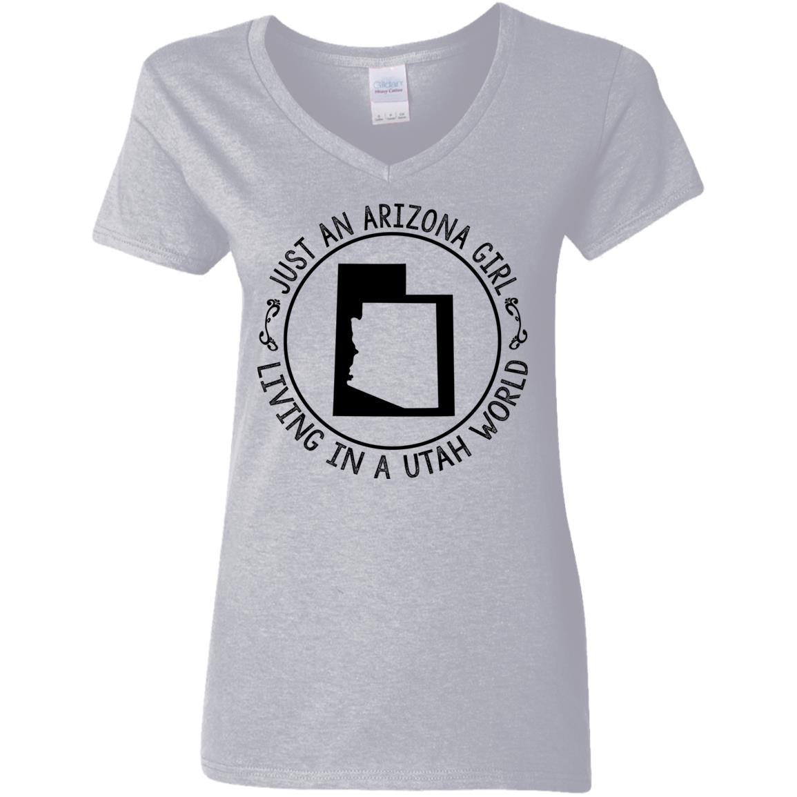 Arizona Girl Living In Utah World Hoodie - Hoodie Teezalo