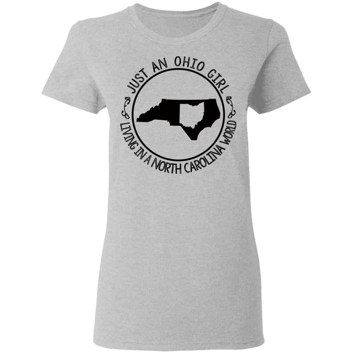 Ohio Girl Living In North Carolina World Hoodie - Hoodie Teezalo