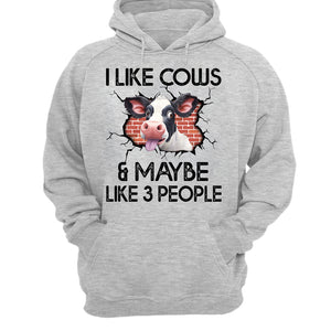 I Like Cows And Maybe Like Three People Personalized T-shirt