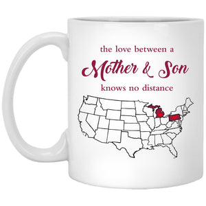 Michigan Pennylvania The Love Between Mother And Son Mug - Mug Teezalo