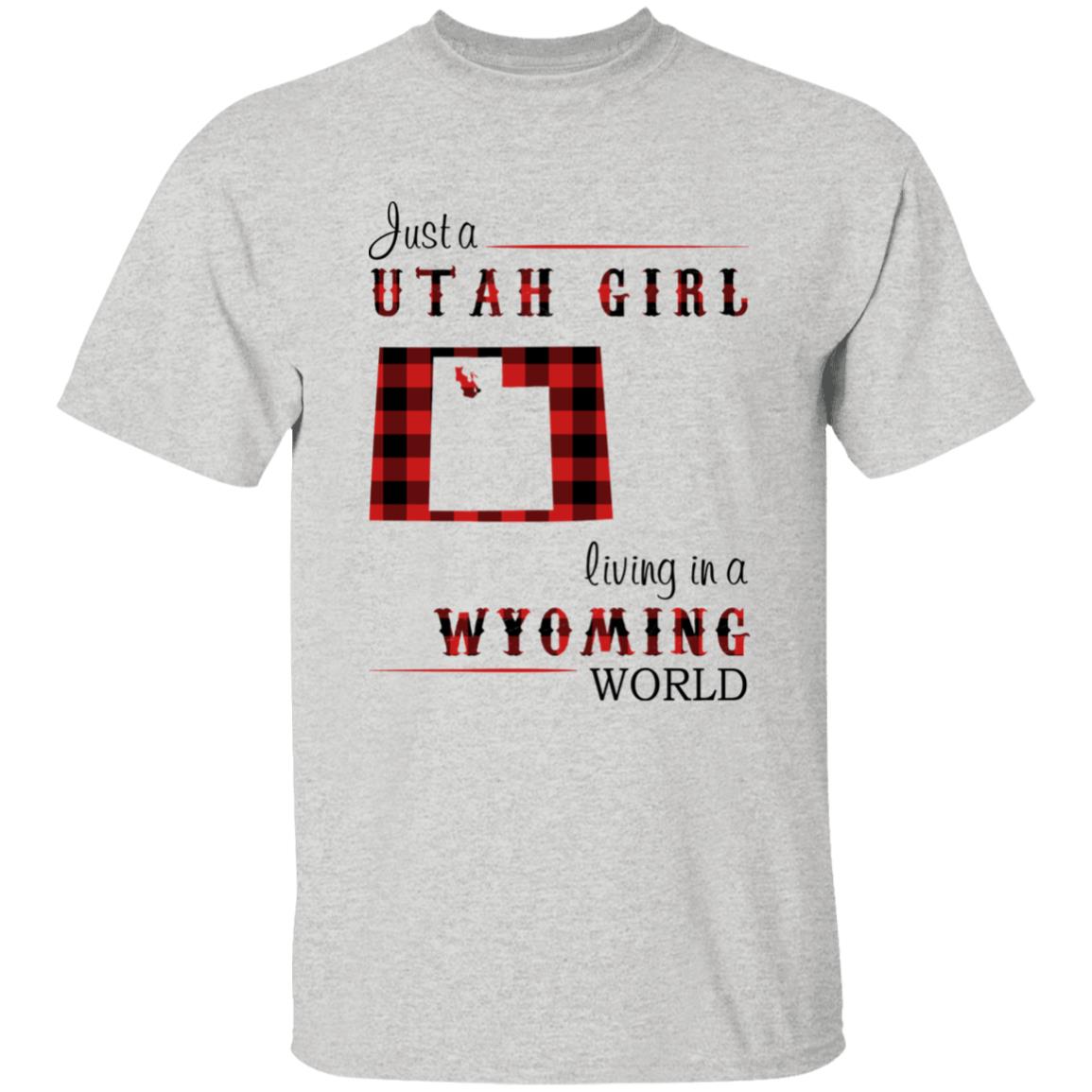 Just A Utah Girl Living In A Wyoming World T-shirt - T-shirt Born Live Plaid Red Teezalo