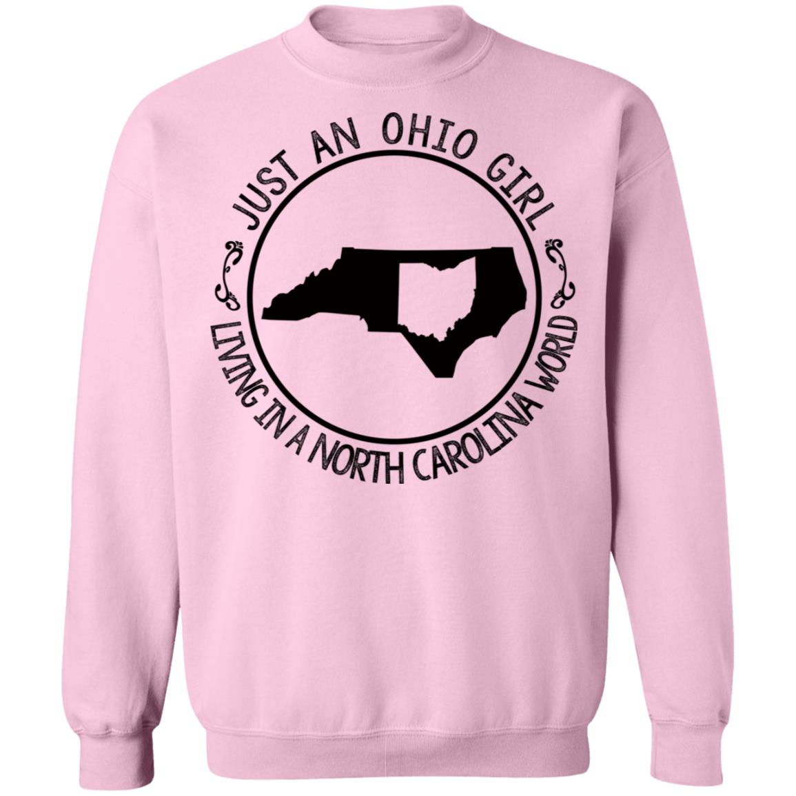 Ohio Girl Living In North Carolina World Hoodie - Hoodie Teezalo
