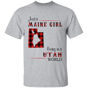 Just A Maine Girl Living In A Utah World T-shirt - T-shirt Born Live Plaid Red Teezalo
