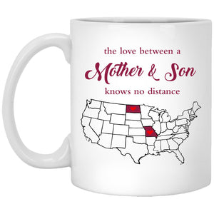 North Dakota Missouri The Love Between Mother And Son Mug - Mug Teezalo