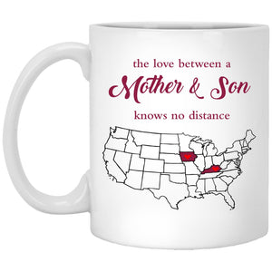 Iowa Kentucky The Love Between Mother And Son Mug - Mug Teezalo