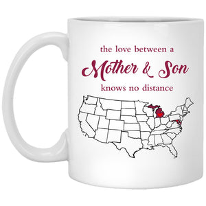 Michigan Maryland	The Love Between Mother And Son Mug - Mug Teezalo