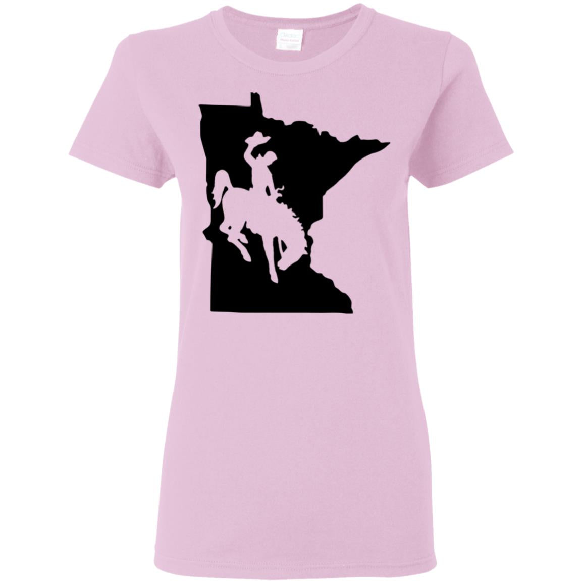 Living In Minnesota And You&#39;re From Wyoming T-Shirt - T-shirt Teezalo