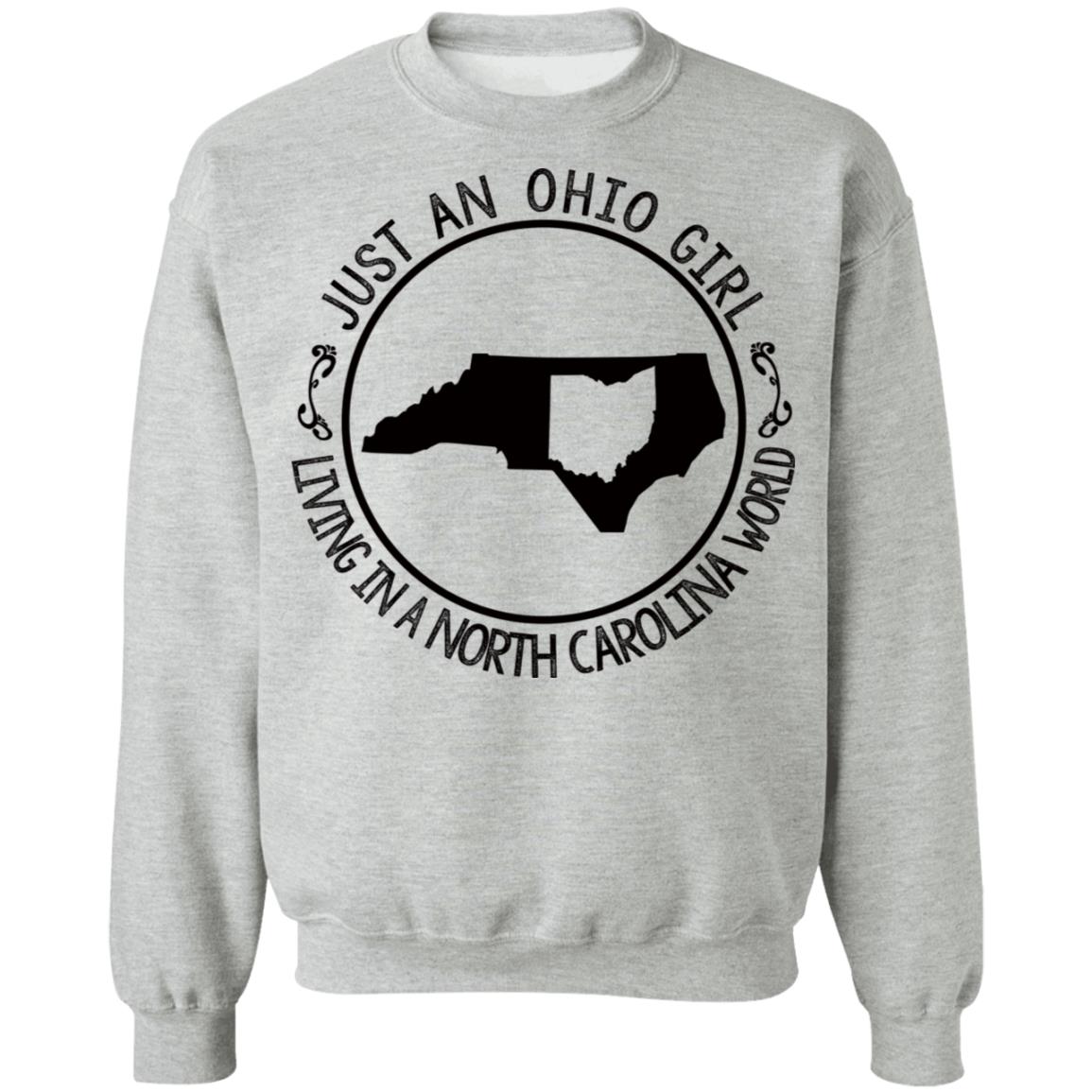 Ohio Girl Living In North Carolina World Hoodie - Hoodie Teezalo