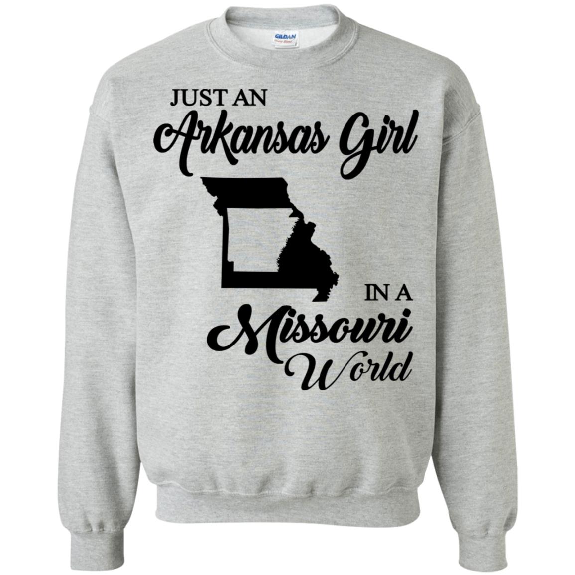 Just An Arkansas Girl In A Missouri World T-Shirt - T-shirt Teezalo