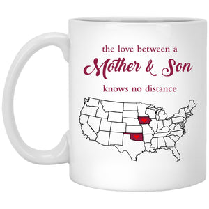 Iowa Oklahoma The Love Between Mother And Son Mug - Mug Teezalo