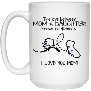 California Alaska The Love Between Mom And Daughter Mug - Mug Teezalo