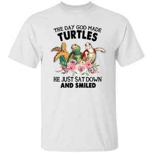 Funny Turtle Shirt, The Day God Made Turtles He Just Sat Down And Smiled - T-Shirts Teezalo