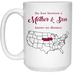 Iowa Nebraska The Love Between Mother And Son Mug - Mug Teezalo