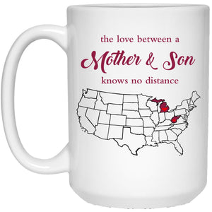 Michigan West Virginia The Love Between Mother And Son Mug - Mug Teezalo