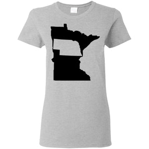 Living In Minnesota And You Are From Nebraska Hoodie - Hoodie Teezalo