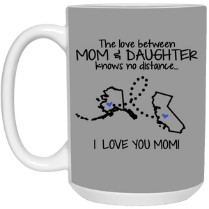 California Alaska The Love Between Mom And Daughter Mug - Mug Teezalo