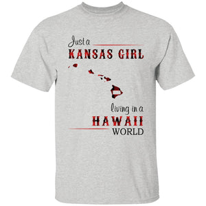 Just A Kansas Girl Living In A Hawaii World T-shirt - T-shirt Born Live Plaid Red Teezalo