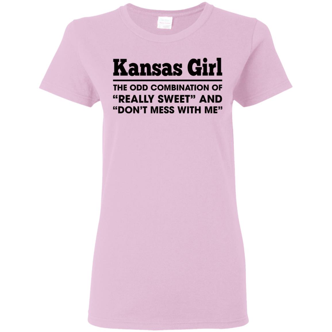 Kansas Girl Of Really Sweet And Don't Mess With Me T-Shirt - T-shirt Teezalo