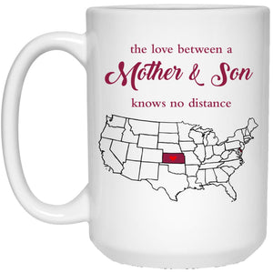Kansas Delaware The Love Between Mother And Son Mug - Mug Teezalo