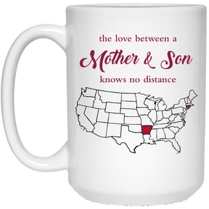 Connecticut Arkansas The Love Between Mother And Son Mug - Mug Teezalo