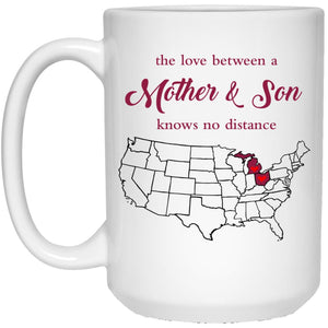 Michigan Ohio The Love Between Mother And Son Mug - Mug Teezalo