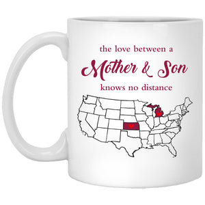 Michigan Kansas The Love Between Mother And Son Mug - Mug Teezalo